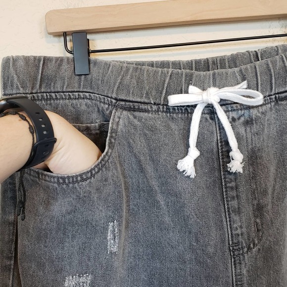 YMI Distressed Charcoal Joggers - Picture 5 of 5